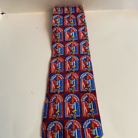 Preowned Mens Necktie. Kansas Jayhawks. Basketball 1898-1998. Red/Blue. - Picture 3 of 8